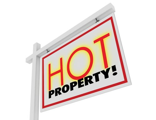 Real Estate Market Heats Up in Peoria’s Upper West Side: Decreasing inventory and increasing demand signal a thriving market for both buyers and sellers in this growing area.